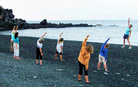 Energization at the beach. These exercises are fun and addictive!